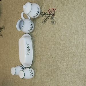 Holiday Royal Seasons Kitchen Ceramic Table Top Accessories